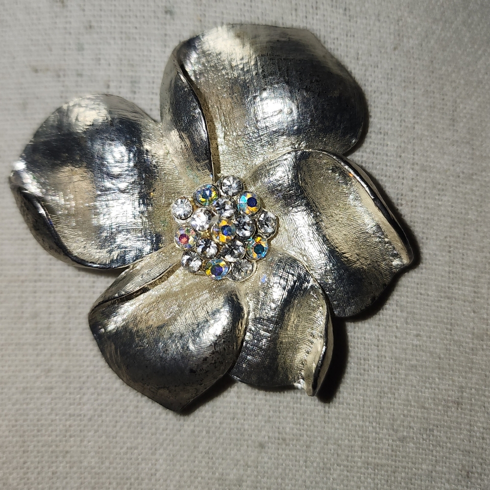Vintage  Silvertone  Floral Brooch or a Pendant with Aurora Borealis Signed BEST